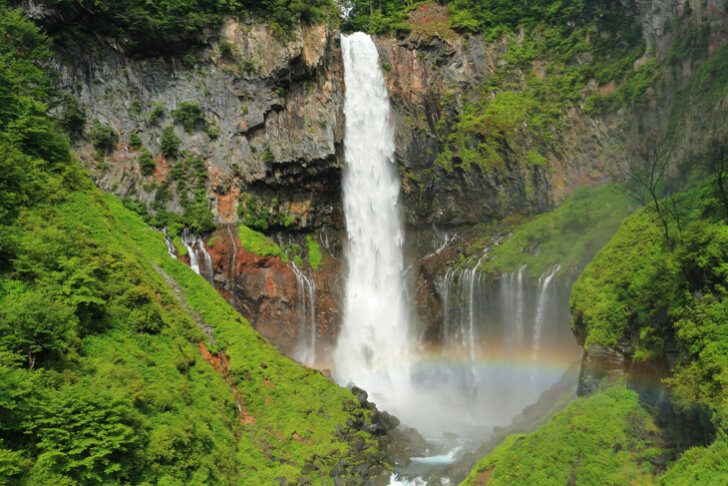 豊富な水量で迫力満点 日本三大名爆のひとつ 華厳の滝 日光 鬼怒川観光 温泉部