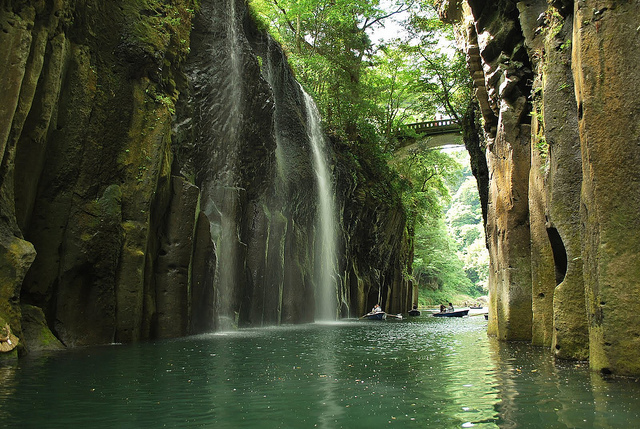 高千穂温泉が人気の8つの理由 旅館や観光情報から名物グルメ お土産についても 温泉部